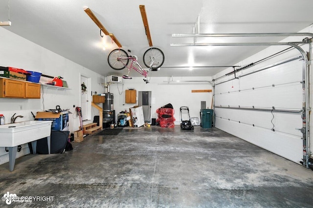 3098 N Lazy Aurora Cir, Palmer, AK 99645 - garage with water heater