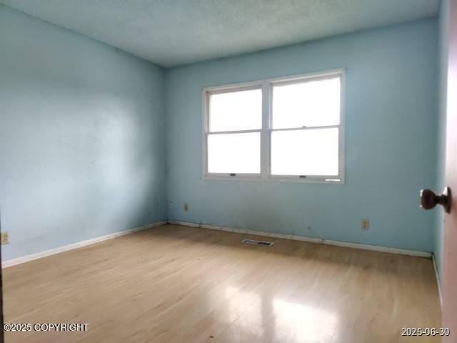 1251 Elegante Ln, Anchorage, AK 99501 - photo 13