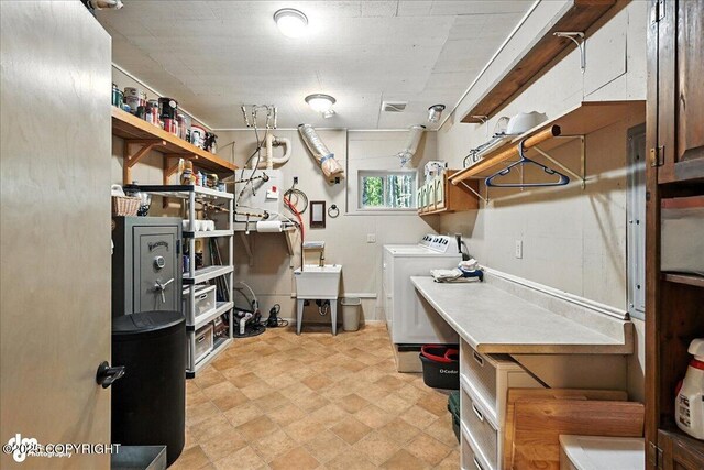 18095 Langille Rd, Cooper Landing, AK 99572 - laundry area featuring washer and dryer