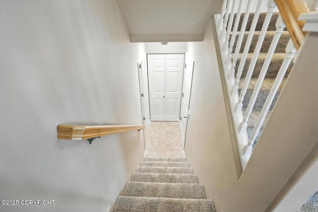 5612 E Beaver Ave, Wasilla, AK 99654 - view of stairs