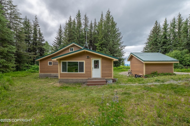 40996 Woodman Ln, Homer, AK 99603 - view of front of house with a front yard