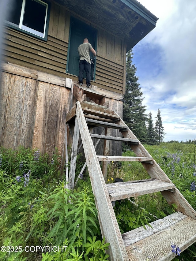 22440 Sonny St, Ninilchik, AK 99639 - view of staircase