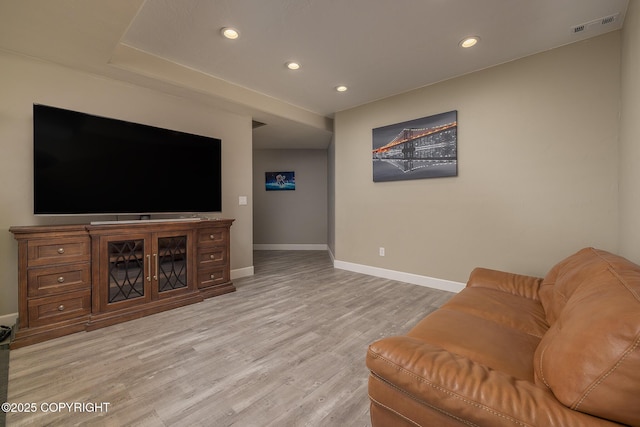 5062 E Calf Cir, Wasilla, AK 99654 - living area featuring recessed lighting and light wood-type flooring