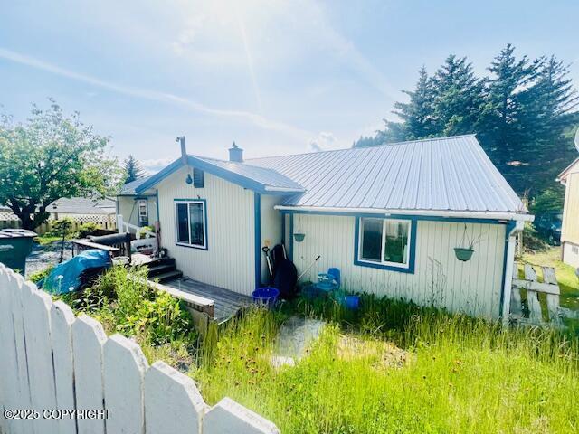515 Maple Ave, Kodiak, AK 99615 - view of front of home featuring a metal roof