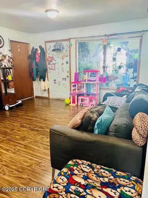 515 Maple Ave, Kodiak, AK 99615 - living room with wood finished floors