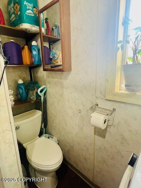 515 Maple Ave, Kodiak, AK 99615 - bathroom featuring toilet