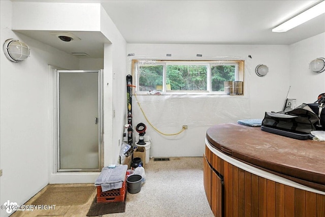 63735 Caribou Ln, Hope, AK 99605 - bathroom featuring a shower stall
