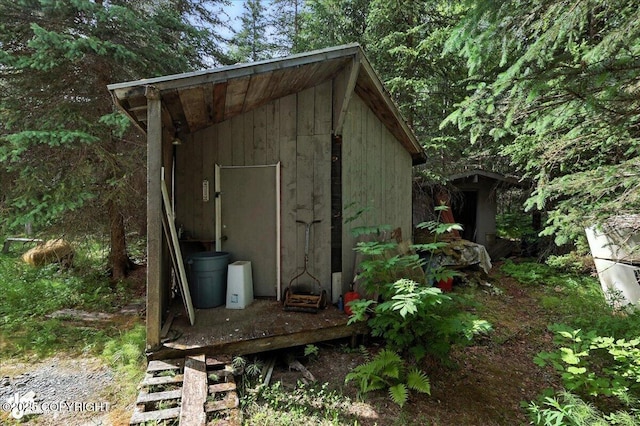 63735 Caribou Ln, Hope, AK 99605 - view of shed