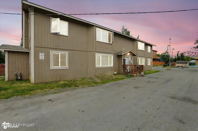 330 N Bliss St, Anchorage, AK 99508 - view of front facade