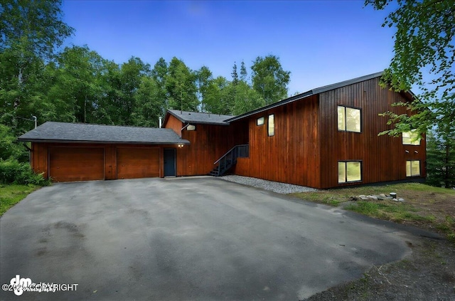 3291 N Edgewater Dr, Wasilla, AK 99623 - view of front facade with asphalt driveway