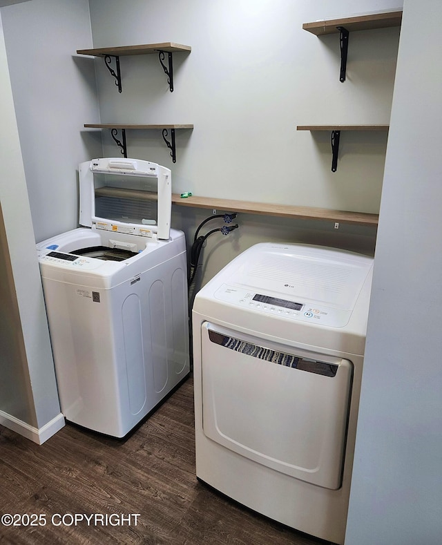 3043 Lakeview Dr, Kodiak, AK 99615 - laundry area with independent washer and dryer and dark wood-style floors