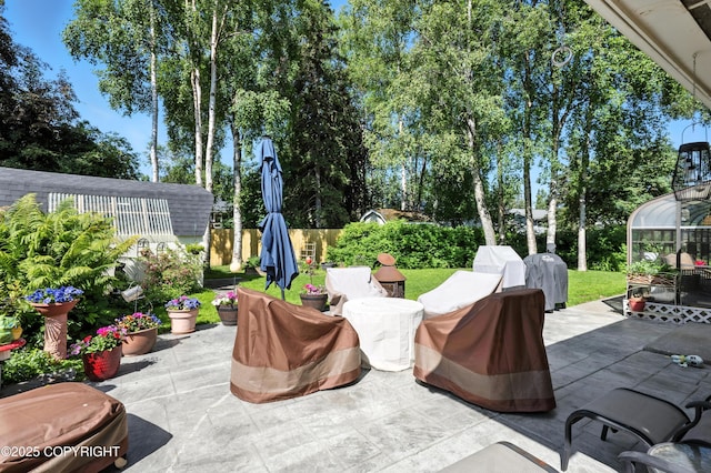 3002 Glacier St, Anchorage, AK 99508 - view of patio