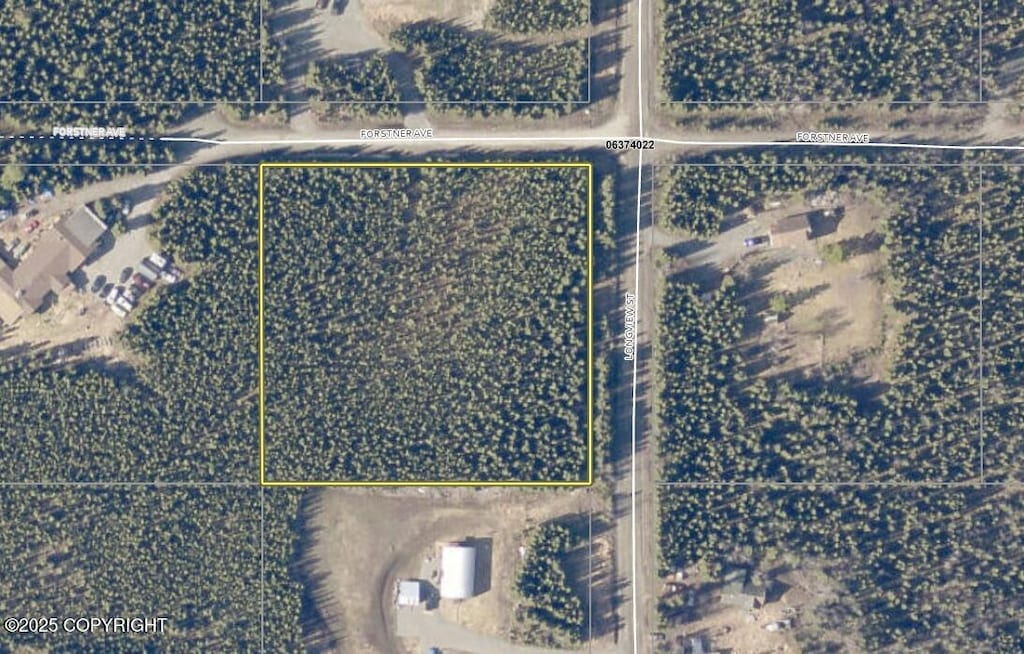 L2B4 Longview St, Sterling, AK 99672