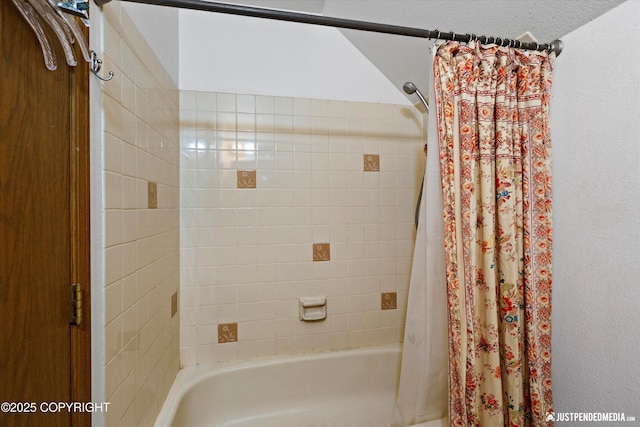 7409 S Timberview Dr, Wasilla, AK 99623 - full bathroom with shower / bathtub combination with curtain