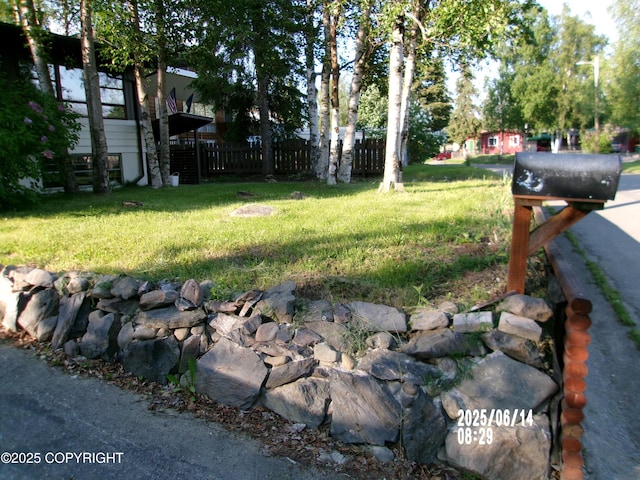5731 College Dr, Anchorage, AK 99504 - view of yard