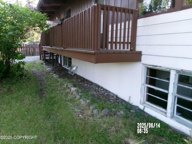 5731 College Dr, Anchorage, AK 99504 - view of side of home