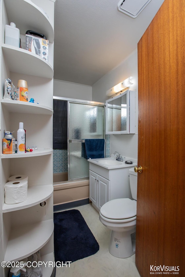 203 S Cobb St, Palmer, AK 99645 - full bath with vanity and combined bath / shower with glass door