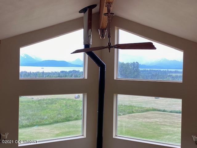 60871 Bear Creek Dr, Homer, AK 99603 - detailed view