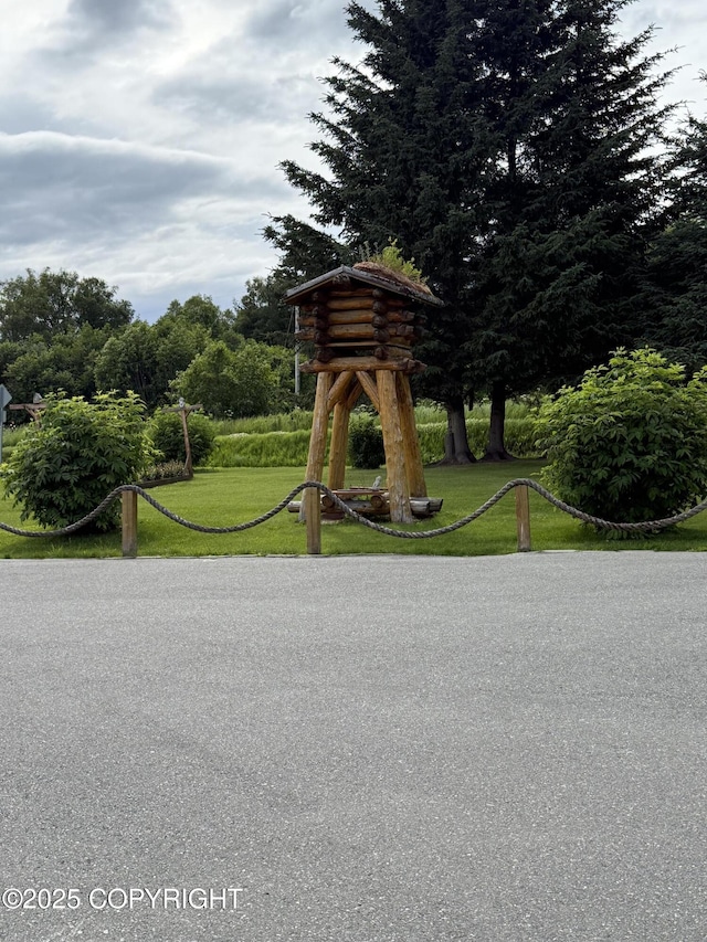 60871 Bear Creek Dr, Homer, AK 99603 - view of home's community with a lawn