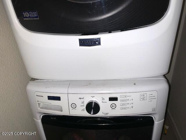 7367 S Rubacaba St, Wasilla, AK 99623 - laundry view of washer / clothes dryer