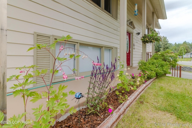 8430 Greenhill Way, Anchorage, AK 99502 - exterior space