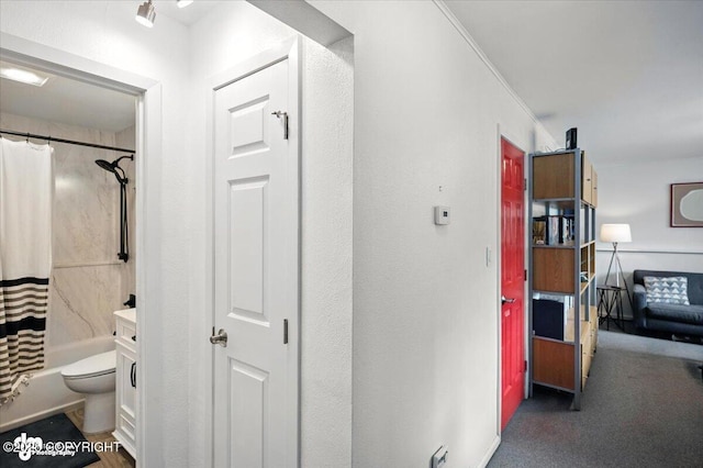 4733 Becharof St, Anchorage, AK 99507 - view of hall