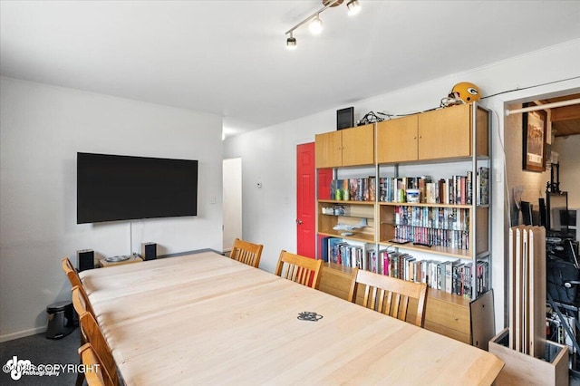 4733 Becharof St, Anchorage, AK 99507 - view of dining space
