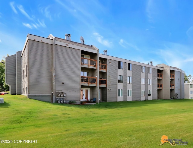 4650 Reka Dr # F6, Anchorage, AK 99508 - view of apartment building / complex