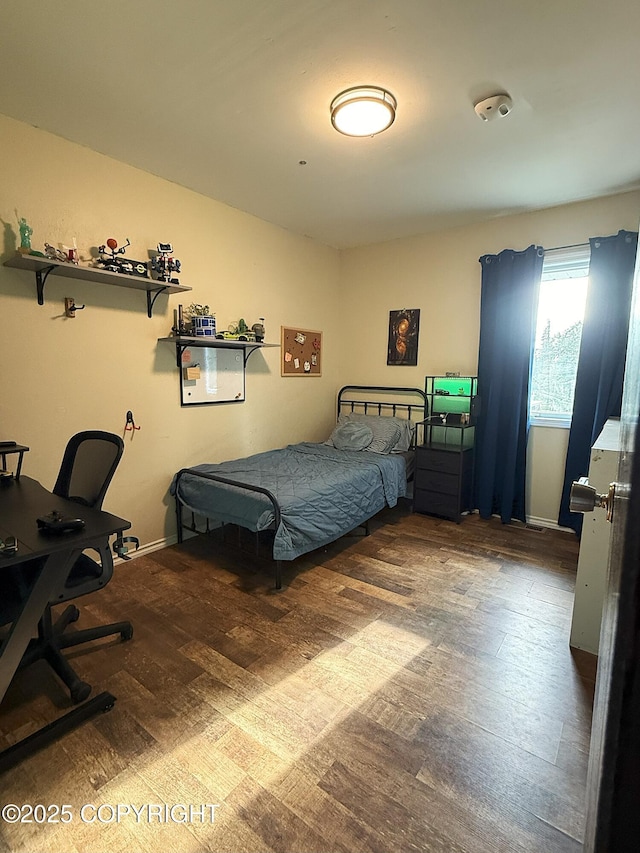 54110 Field Dr, Nikiski/North Kenai, AK 99611 - bedroom with wood finished floors and an office area