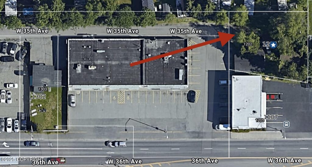 1202 W 35th Ave, Anchorage, AK 99503 - photo 1