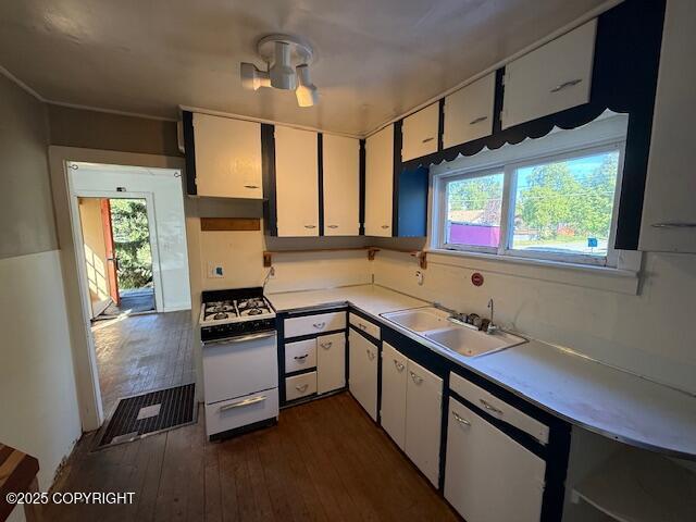 1231 B St, Anchorage, AK 99501 - photo 4