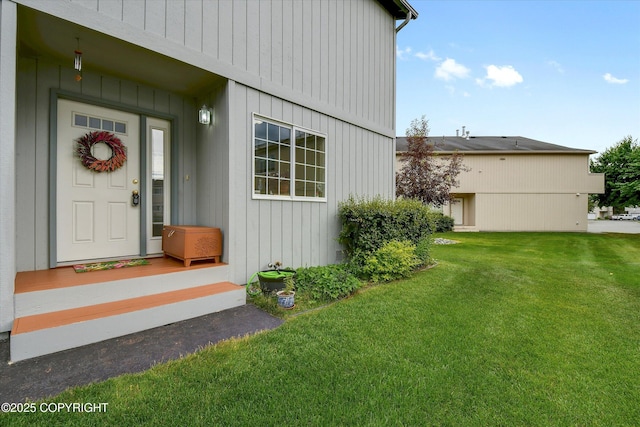 5586 Sapphire Loop # 55B, Anchorage, AK 99504 - property entrance featuring a lawn