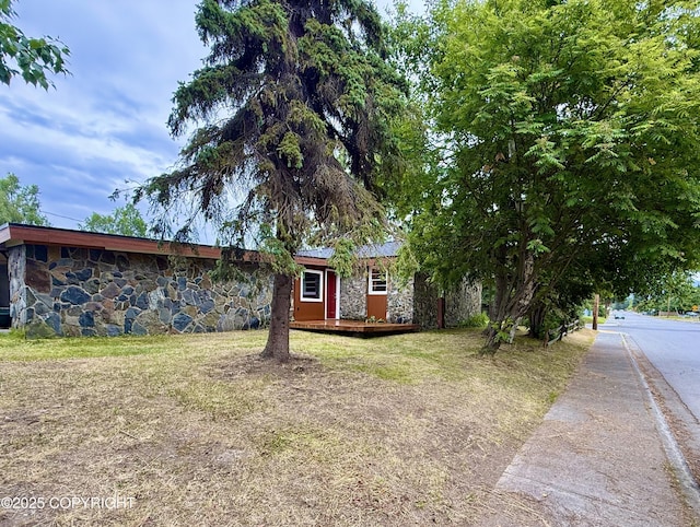 290 Park St, Anchorage, AK 99508 - view of front facade featuring stone siding