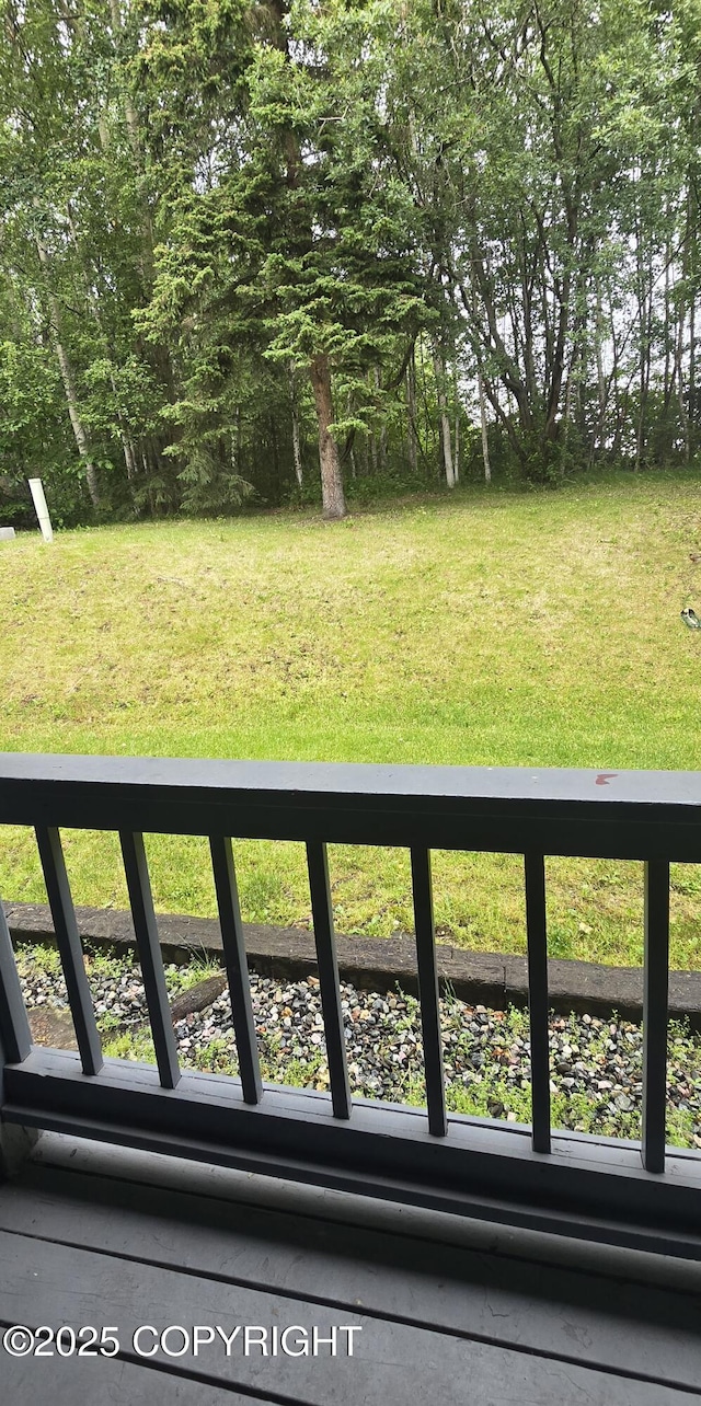 8641 Blackberry St # 6B, Anchorage, AK 99502 - view of grassy yard
