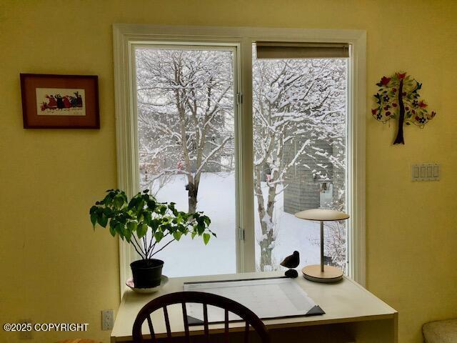 1854 Buccaneer Pl, Anchorage, AK 99501 - detailed view