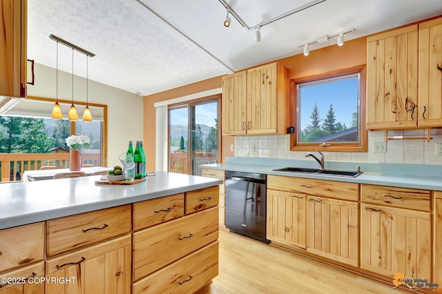 1900 Rebel Ridge Dr, Anchorage, AK 99504 - photo 27