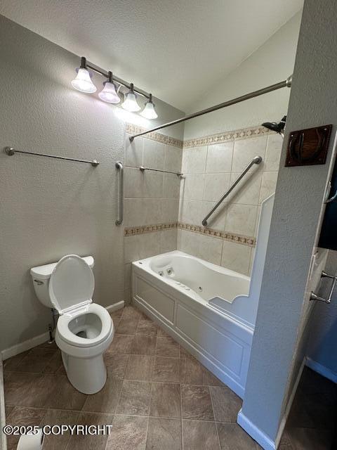 950 E Chugach View Dr, Wasilla, AK 99654 - bathroom with a combined bath / shower with jetted tub and lofted ceiling