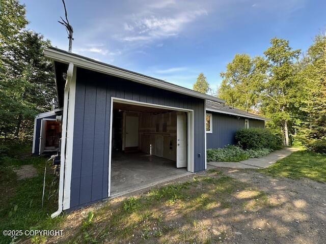 950 E Chugach View Dr, Wasilla, AK 99654 - view of garage