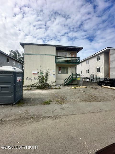 633 N Flower St, Anchorage, AK 99508 - view of property