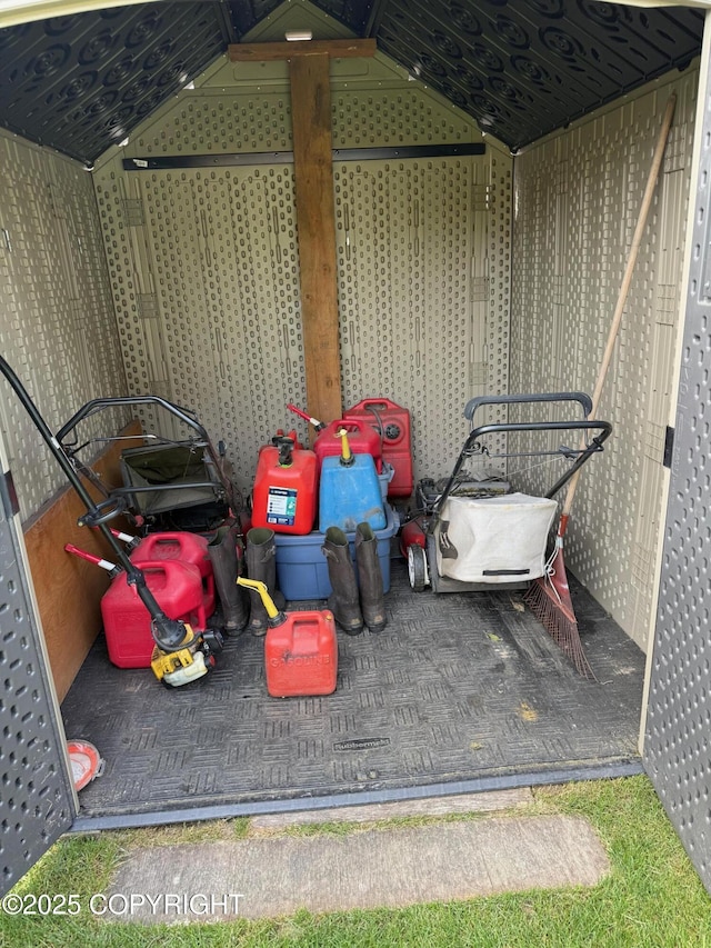 2090 Dimond Dr, Anchorage, AK 99507 - view of storage room