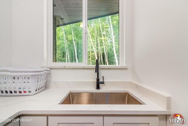 365 W Crestwood Ave, Wasilla, AK 99654 - kitchen view of white cabinetry