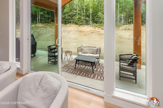 365 W Crestwood Ave, Wasilla, AK 99654 - view of patio
