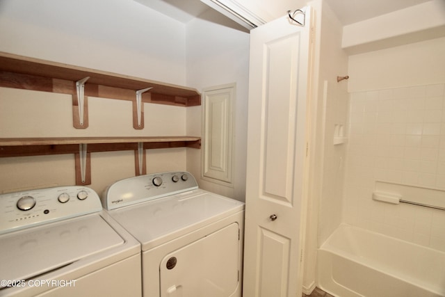 11613 Birch Knoll Loop, Anchorage, AK 99515 - laundry room featuring independent washer and dryer