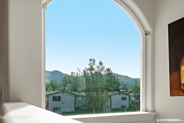 1544 State St, Anchorage, AK 99504 - detailed view of a mountainous background