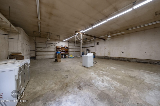 1801 W That Rd, Wasilla, AK 99623 - garage featuring washer and clothes dryer