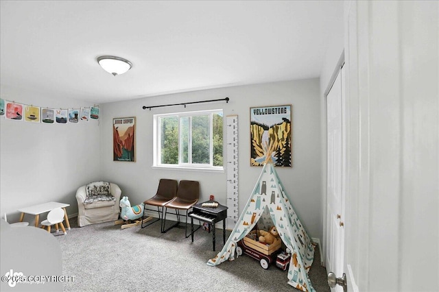 21009 River Park Dr, Eagle River, AK 99577 - sitting room with carpet and baseboards