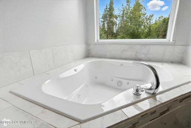 21009 River Park Dr, Eagle River, AK 99577 - bathroom featuring a jetted tub