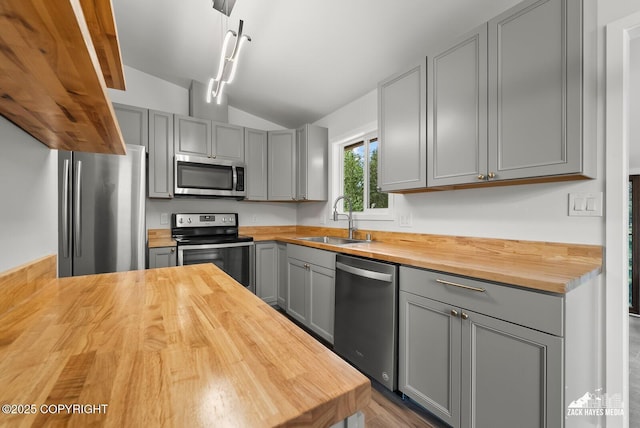 3824 Checkmate Dr, Anchorage, AK 99508 - photo 4
