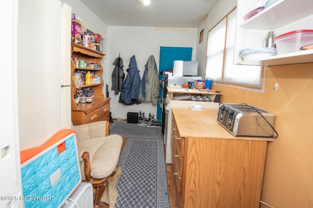 318 W 10th Ave, Anchorage, AK 99501 - view of bathroom