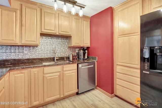 4212 Kingston Dr, Anchorage, AK 99504 - photo 18